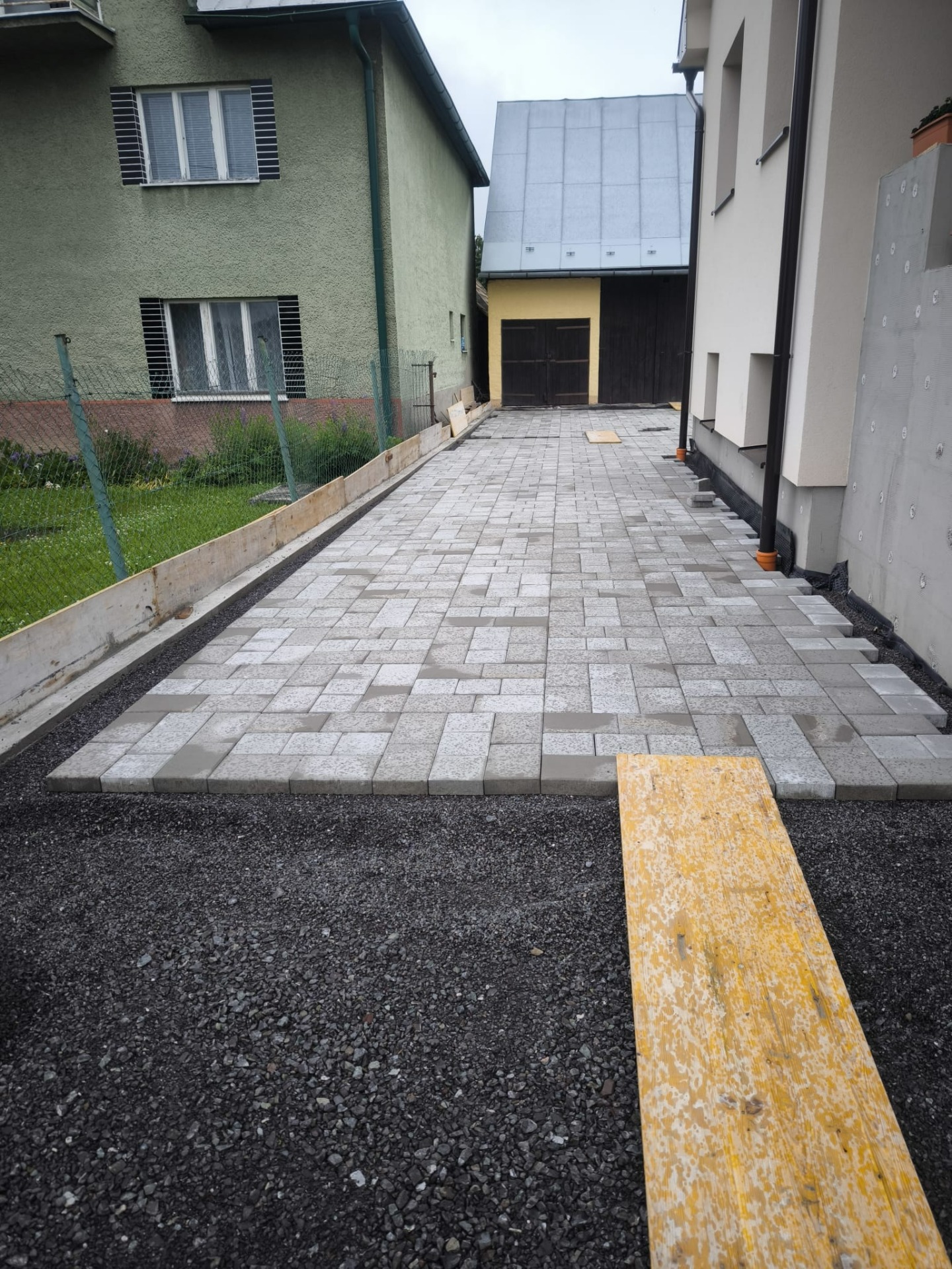 zámková dlažba Liptovský Hrádok